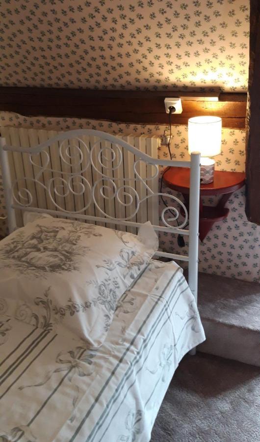 Le Chalet Suisse - Chambre Aux Fleurs Le Vicel Exterior foto